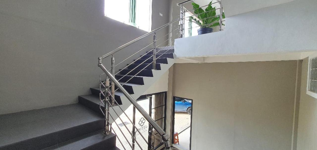 Reddoorz Plus Near Siloam Hospital Balikpapan Balikpapan (Borneo) Exterior foto