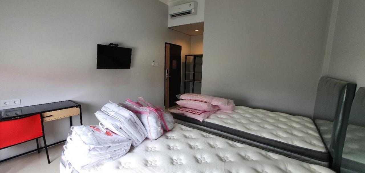 Reddoorz Plus Near Siloam Hospital Balikpapan Balikpapan (Borneo) Exterior foto