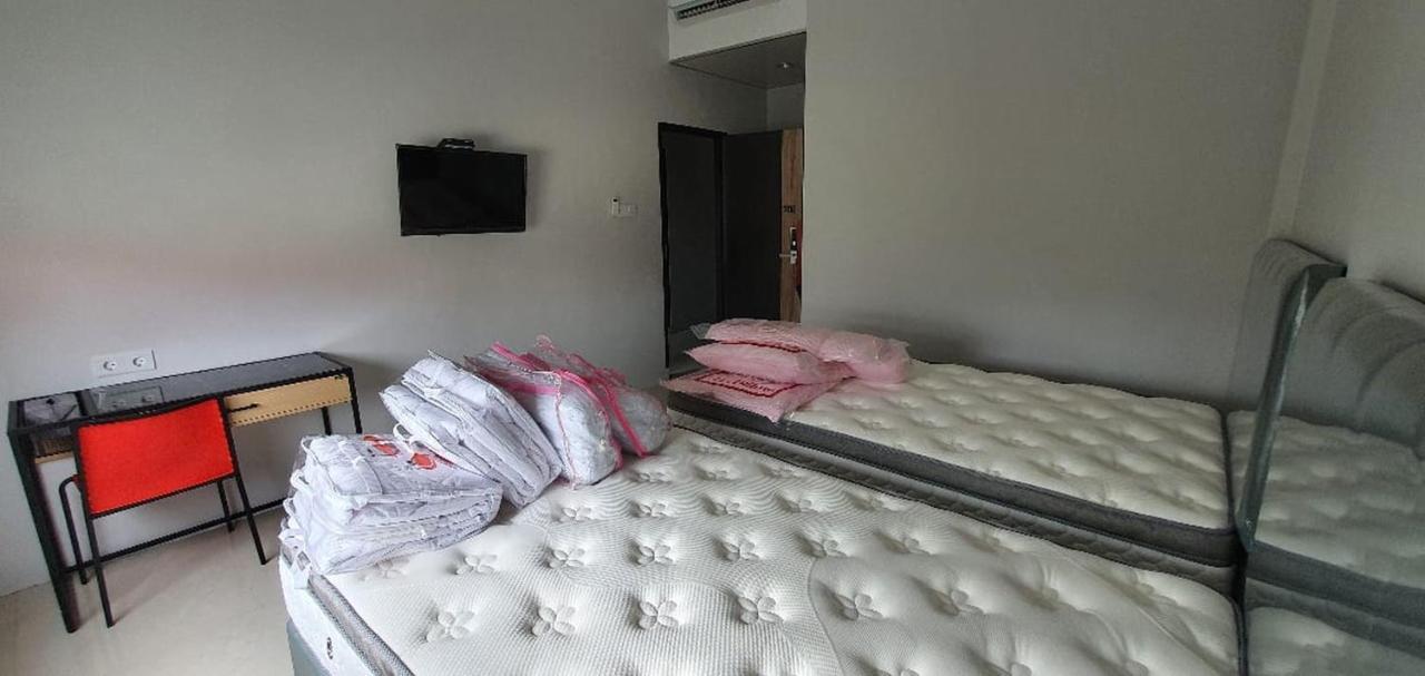Reddoorz Plus Near Siloam Hospital Balikpapan Balikpapan (Borneo) Exterior foto